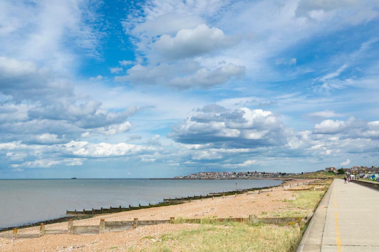 Camping Pods, Seaview Holiday Park Whitstable Exterior photo